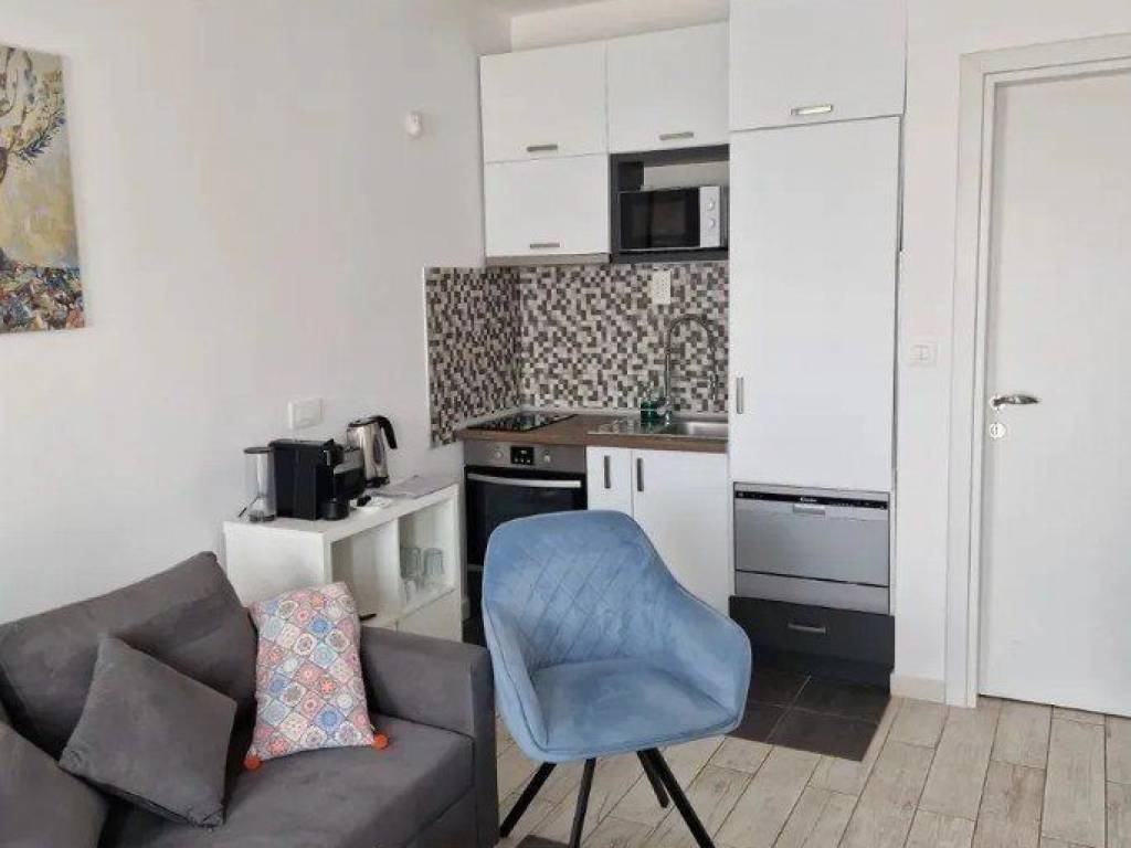 Forumland Real Estate, Σαλοκουζίνα