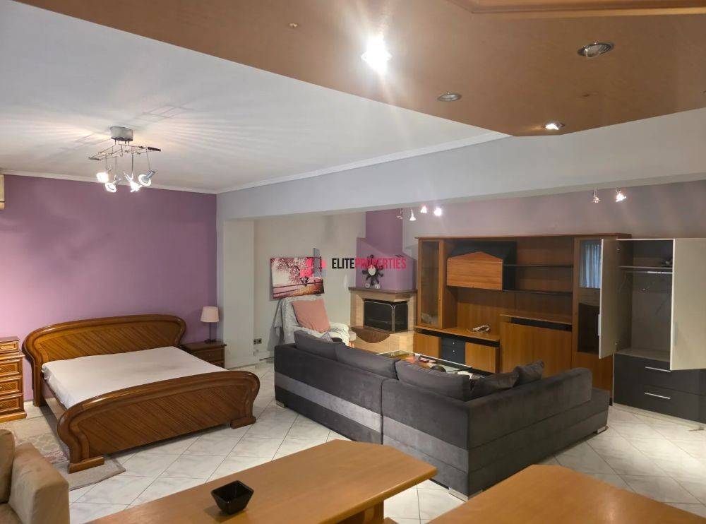 ΣΑΛΟΝΙ-ΔΩΜΑΤΙΟ