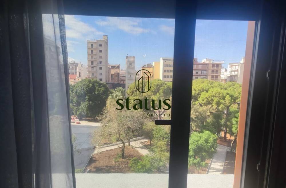 Θέα απο μπαλκόνι