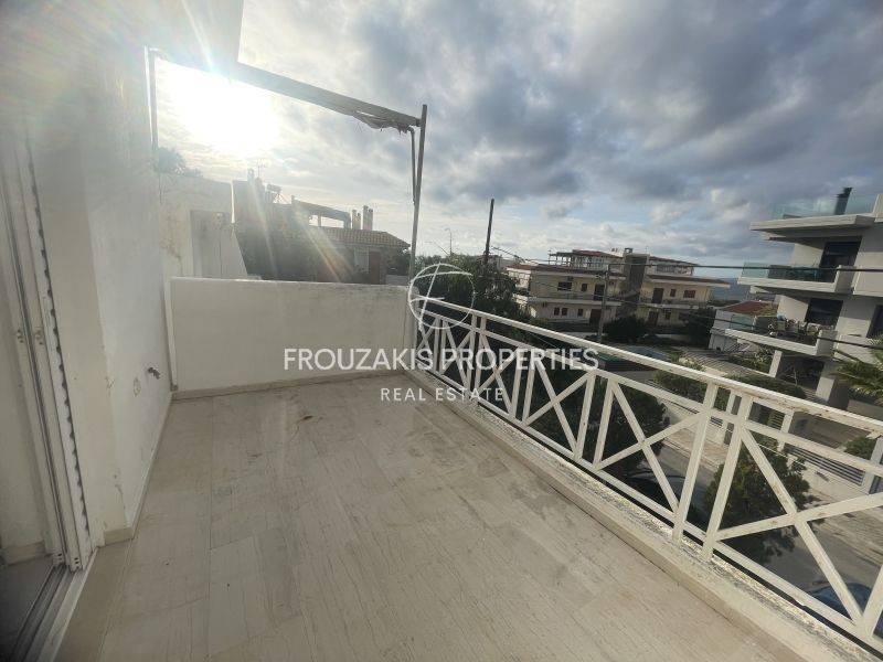 Θέα από μπαλκόνι