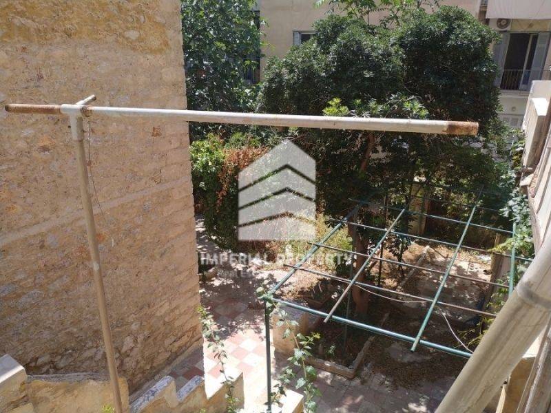 Θέα από μπαλκόνι