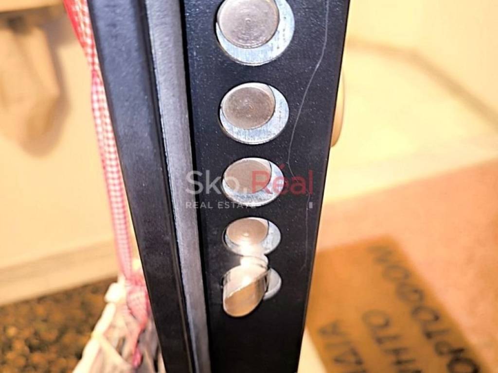 ΠΟΡΤΑ ΑΣΦΑΛΕΙΑΣ