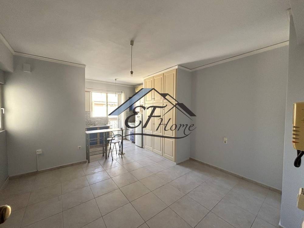 Ενιαίος χώρος κουζίνα-υπνοδωμάτιο