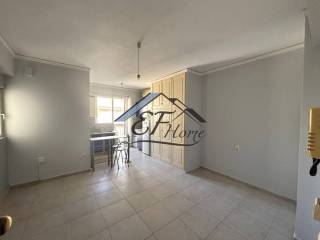 Ενιαίος χώρος κουζίνα-υπνοδωμάτιο