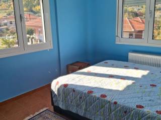 β} κρεβατοκαμαρα