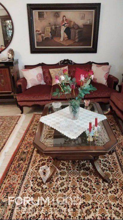 Forumland Real Estate, Καθιστικό