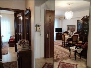 Forumland Real Estate, Χωλ