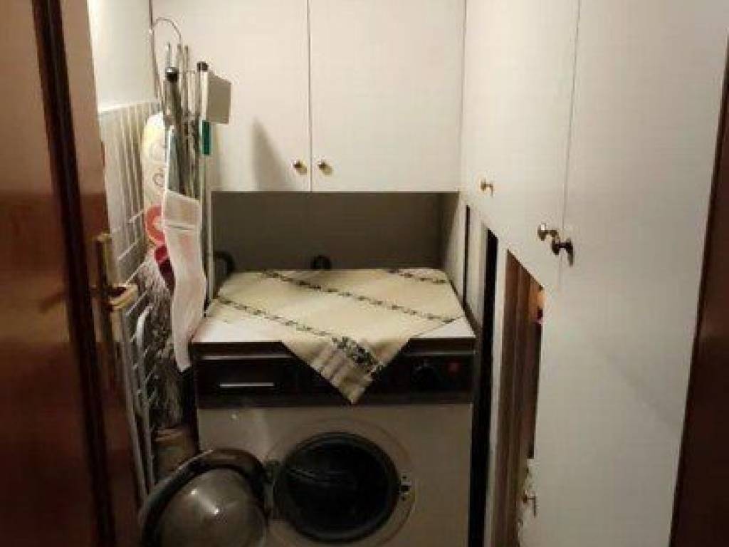 Forumland Real Estate, Αποθήκη