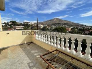 Θέα από μπαλκόνι