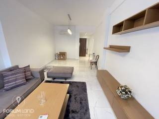 Forumland Real Estate, Σαλόνι