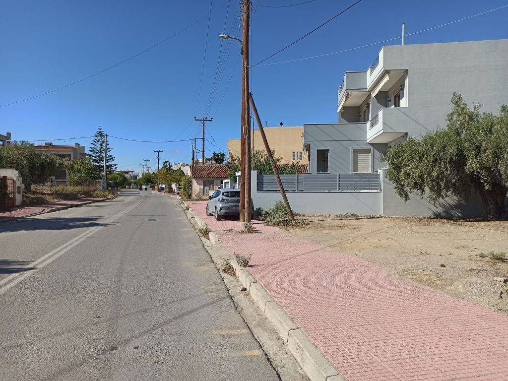 PROSOPSE 13 m. SE ASPHALTOSTROMENE ODO