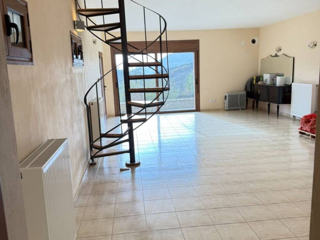 isogeio salotrapezaria-esoteriko klimakostasio