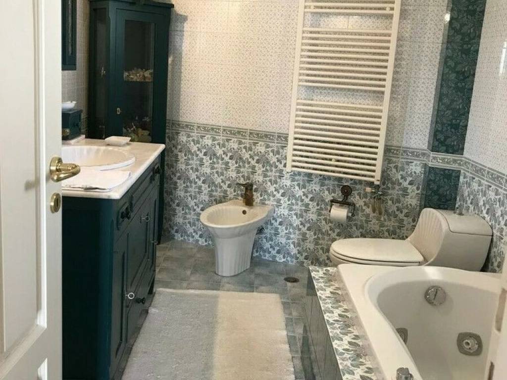 Detached - Grekodom 62385|958379