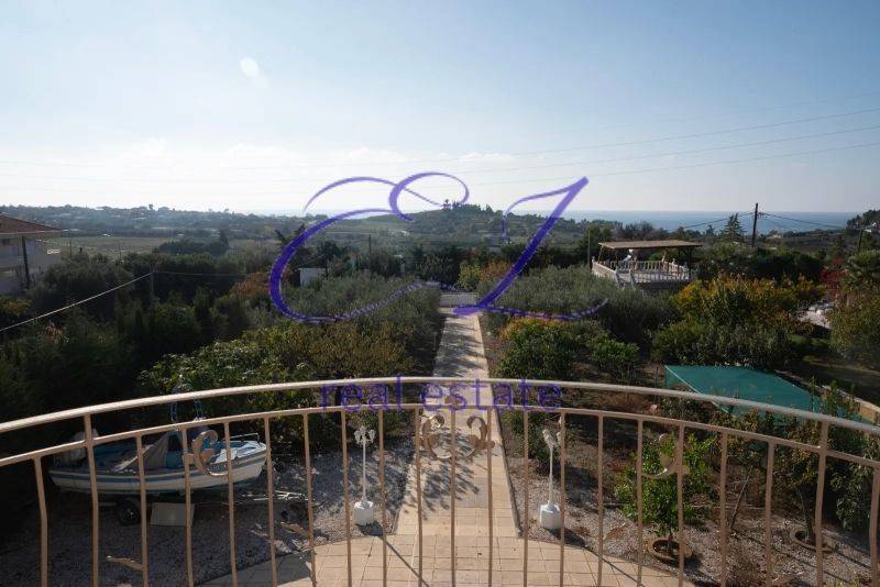 Θέα από μπαλκόνι