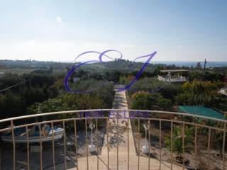 Θέα από μπαλκόνι