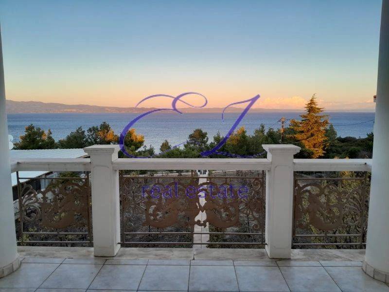 Θέα από μπαλκόνι