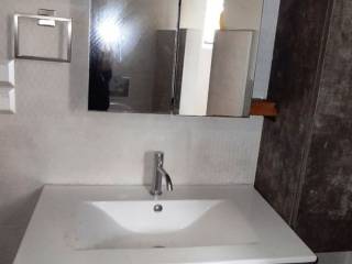 Ο νιπτήρας του μπάνιου