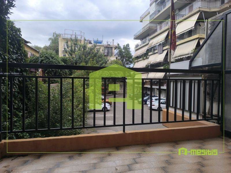 Θέα από μπαλκόνι