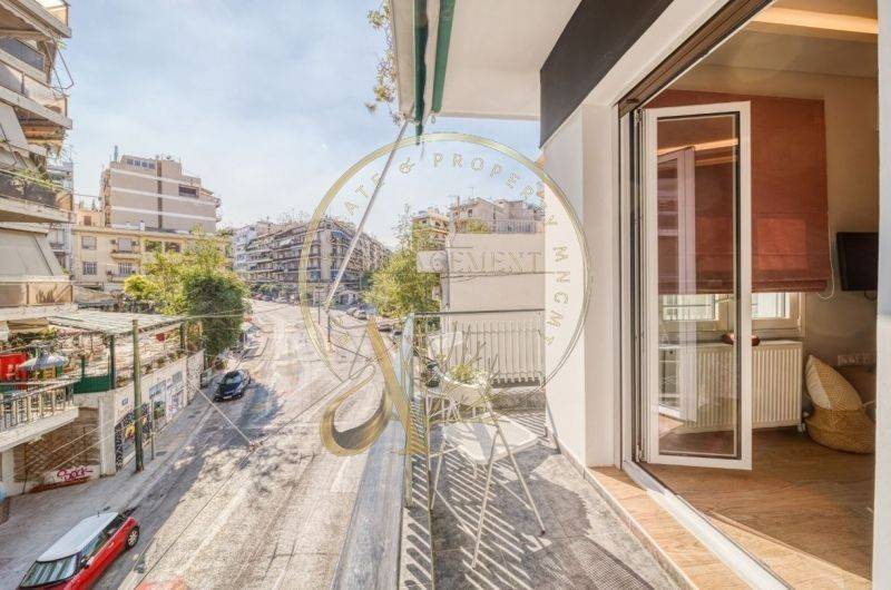 Θέα από μπαλκόνι