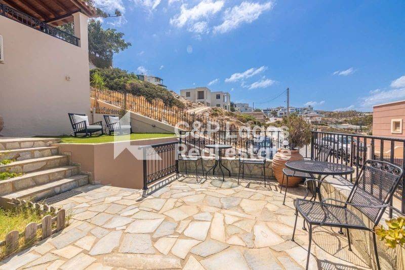 Θέα από μπαλκόνι