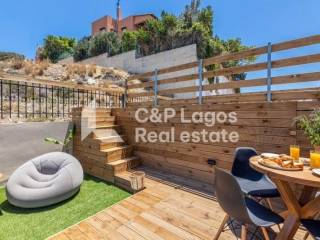 Θέα από μπαλκόνι