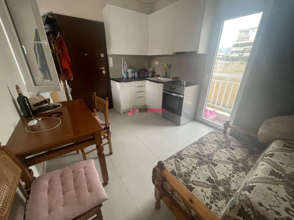 ΣΑΛΟΚΟΥΖΙΝΑ