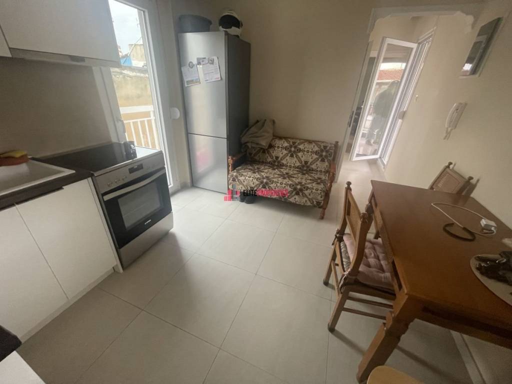 ΣΑΛΟΚΟΥΖΙΝΑ