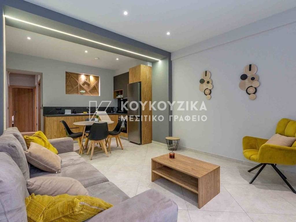 Σαλοκουζίνα