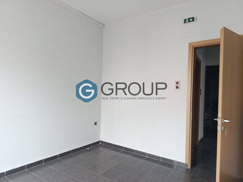 Τρείς χώροι