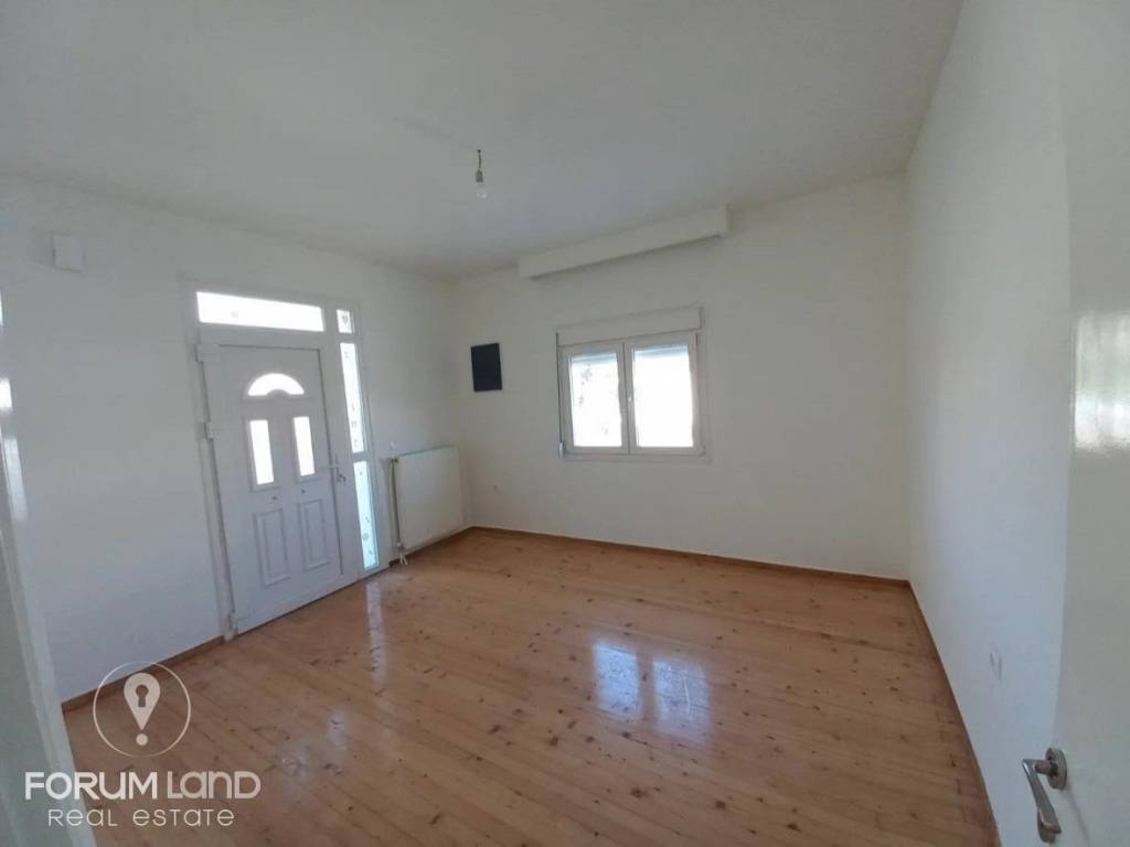 Forumland Real Estate, Καθιστικό