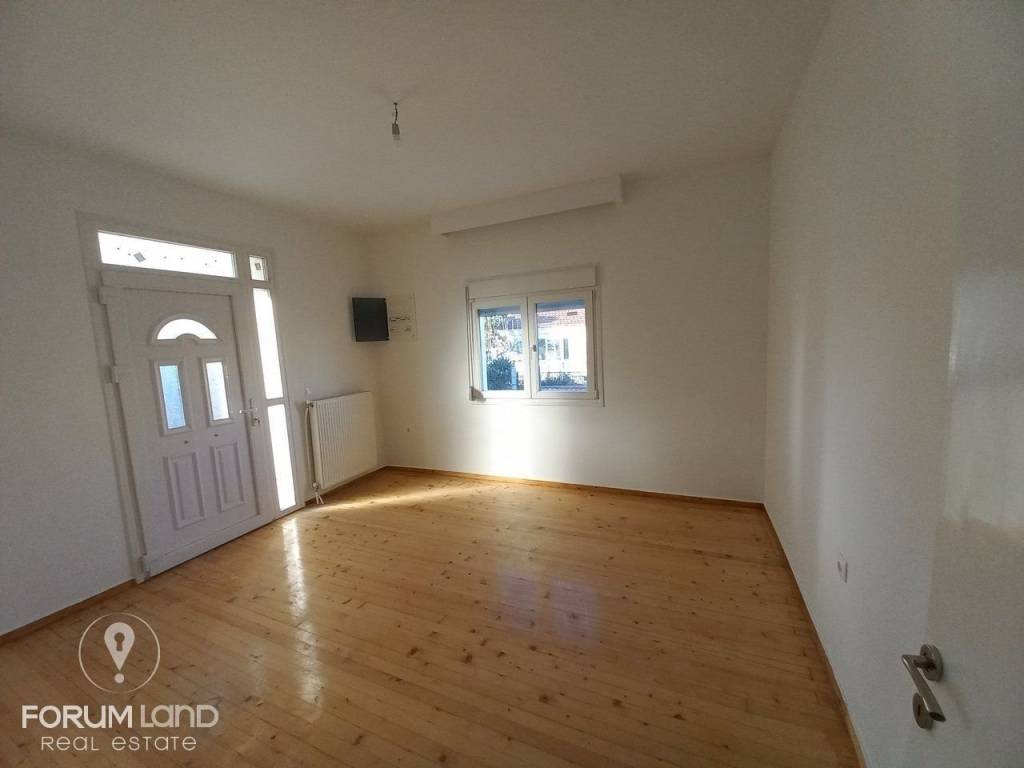 Forumland Real Estate, Καθιστικό