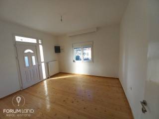 Forumland Real Estate, Καθιστικό