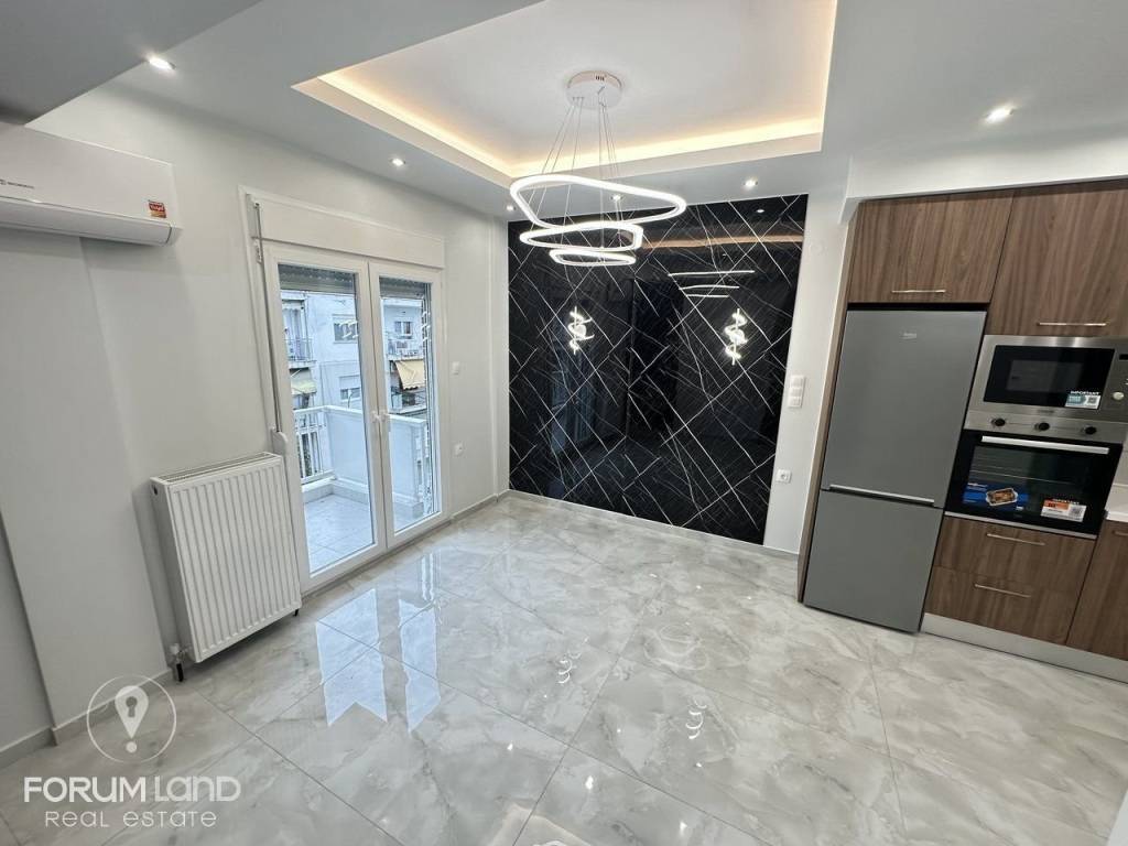 Forumland Real Estate, Σαλοκουζίνα