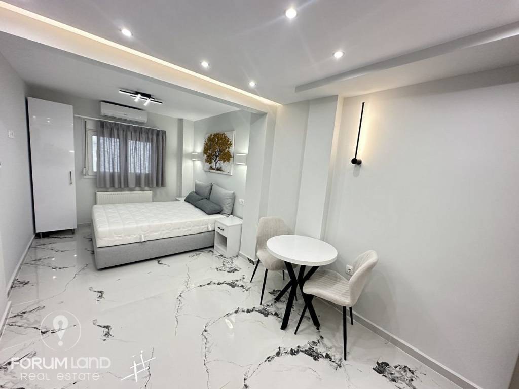 Forumland Real Estate, studio επιπλωμένο