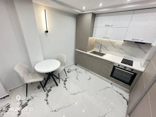 Forumland Real Estate, studio