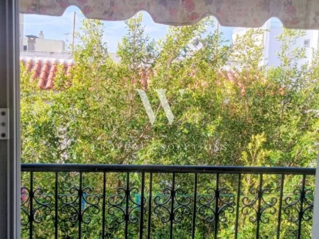 Θέα από μπαλκόνι