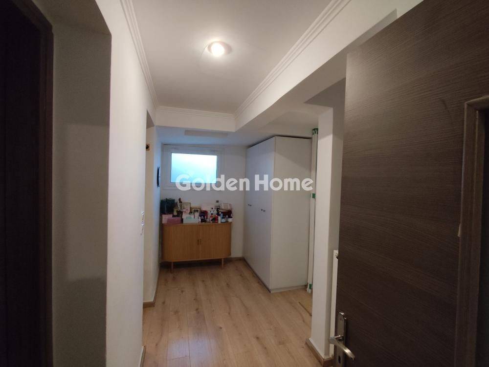 Χολ - Διάδρομος