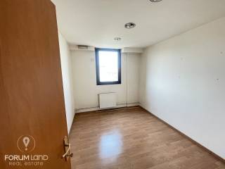 Forumland Real Estate, γραφειακός χώρος