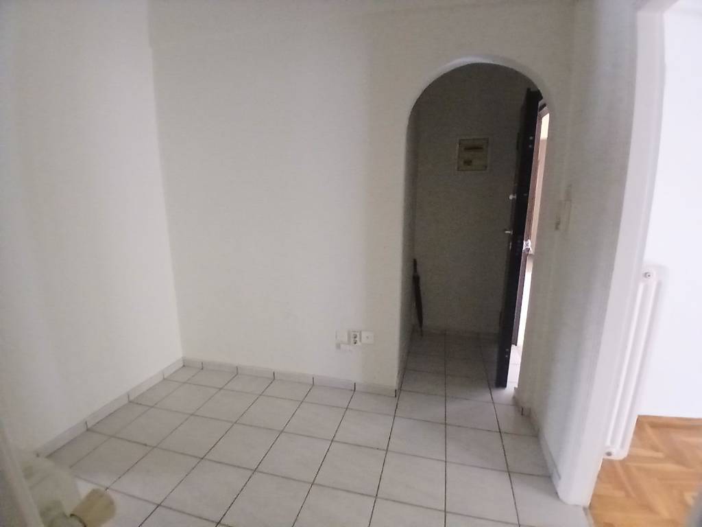 Είσοδος-χωλ