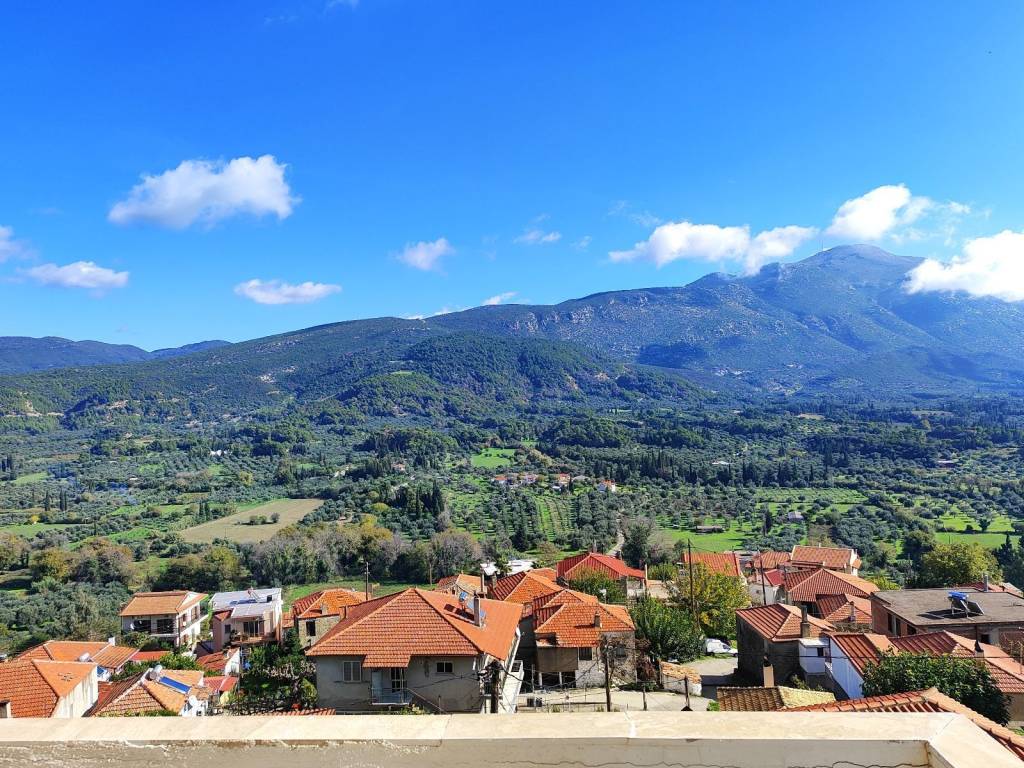 PANORAMIKE THEA APO TON OROPHO