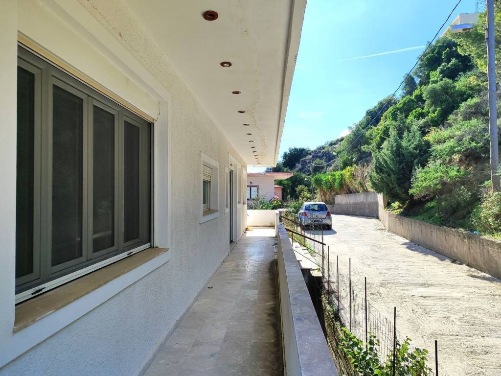 E BERANTA TOY ISOGEIOY