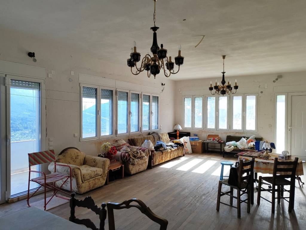 O CHOROS TOY ISOGEIOY