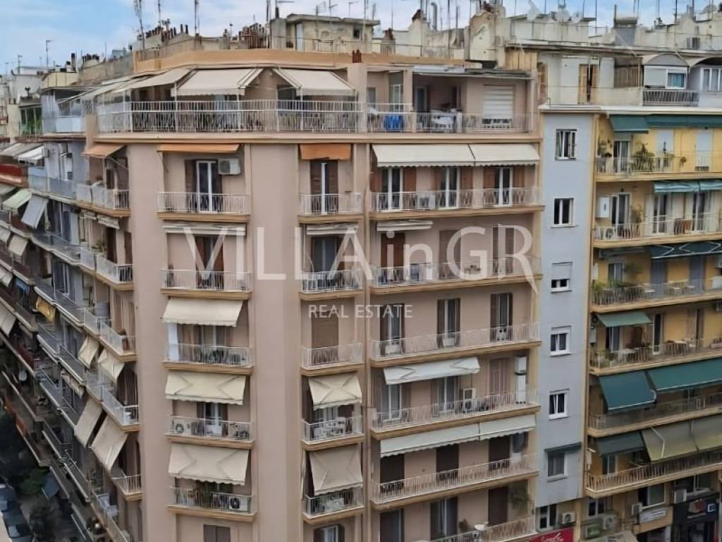 Θέα από μπαλκόνι