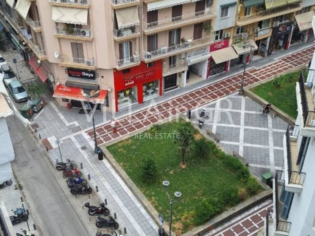 Θέα από μπαλκόνι