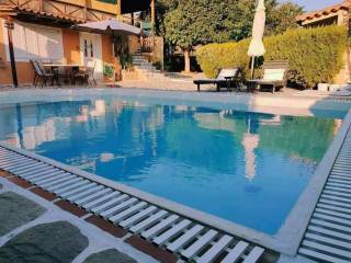 Detached - Grekodom 60133|883772