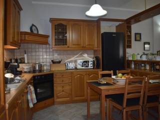 ΑΠΟΨΗ ΚΥΡΙΑΣ ΚΑΤΟΙΚΙΑΣ