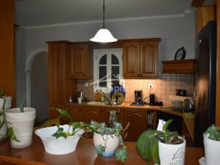 ΑΠΟΨΗ ΚΥΡΙΑΣ ΚΑΤΟΙΚΙΑΣ