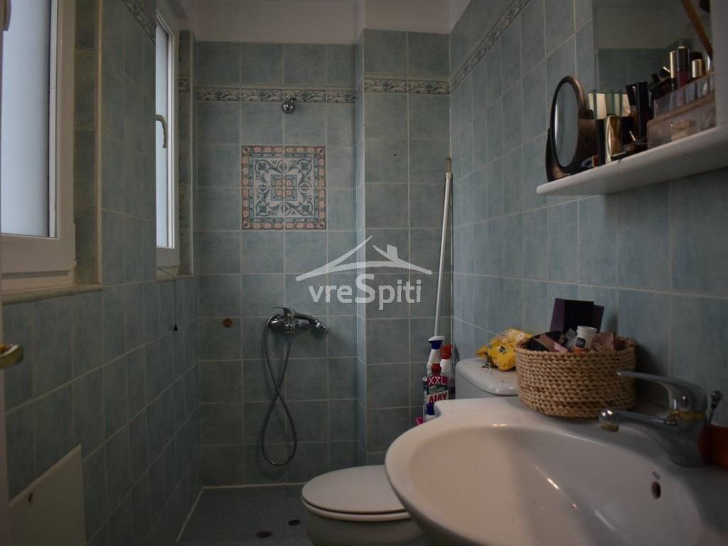 ΑΠΟΨΗ ΚΥΡΙΑΣ ΚΑΤΟΙΚΙΑΣ