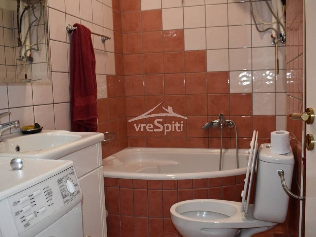 ΕΣΩΤΕΡΙΚΗ ΑΠΟΨΗ ΤΟΥ ΔΙΑΜΕΡΙΣΜΑΤΟΣ