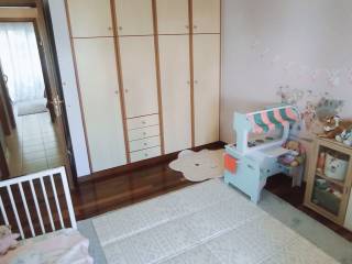 Ypnodomatio 2 prosopseos photeino me megalo mpalkoni